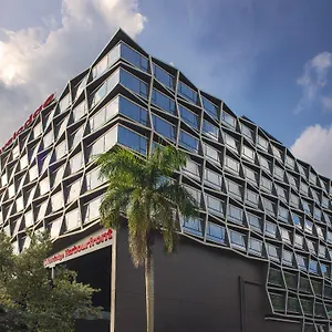 Travelodge Harbourfront Hotel Singapore